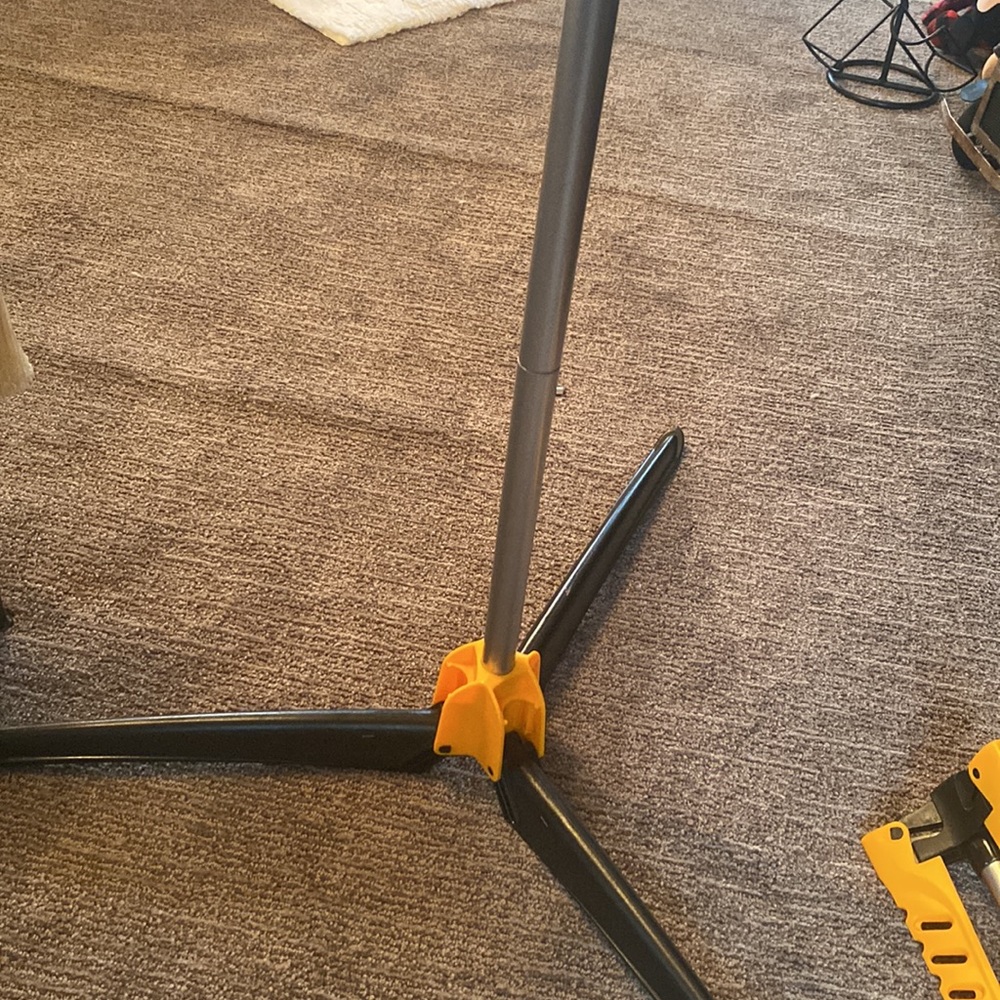 Floor Standing Clothes/Drying Rack - Picture 5 of 8